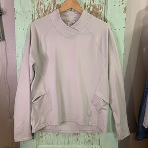 Women’s Athleta Whistler cross neck grey long sleeve top with pockets